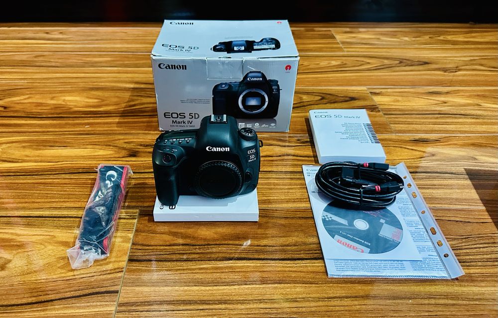 Canon EOS 5D Mark IV тяло