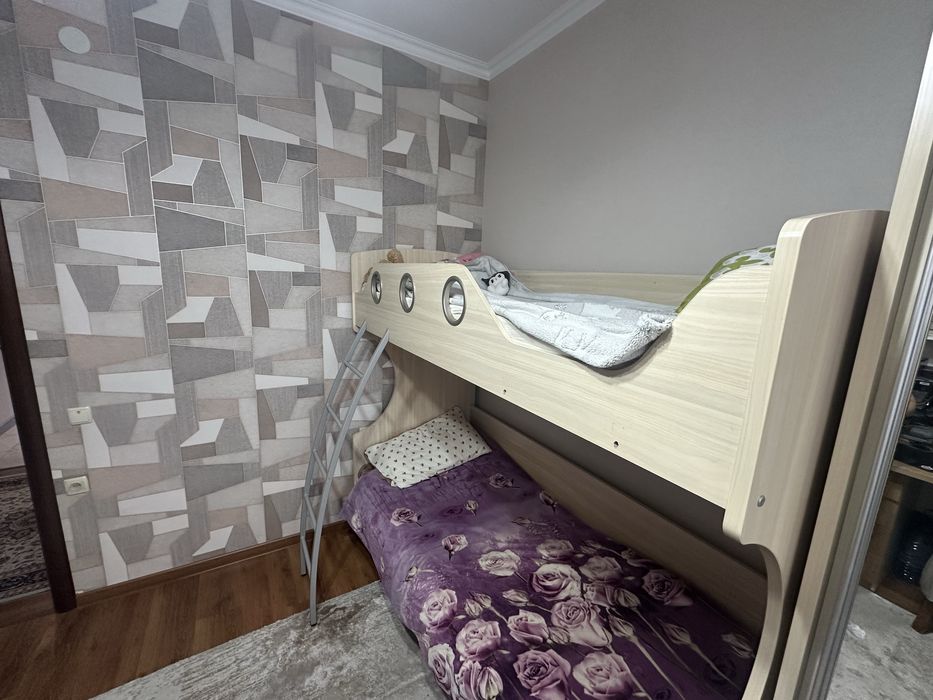 Двухъярусная кровать + ортопедические матрасы