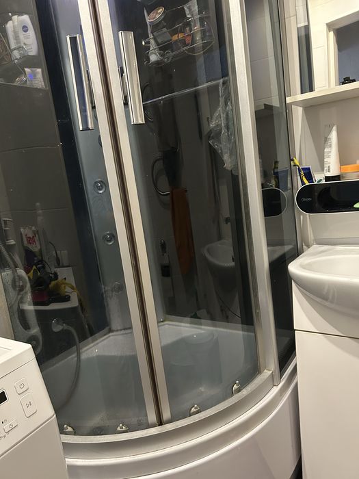 Продается душевая кабина