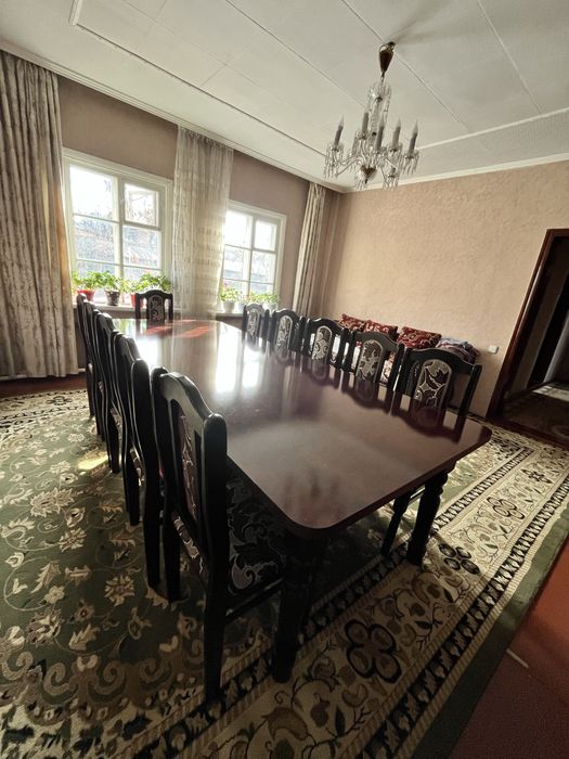 Продам гостевой стол