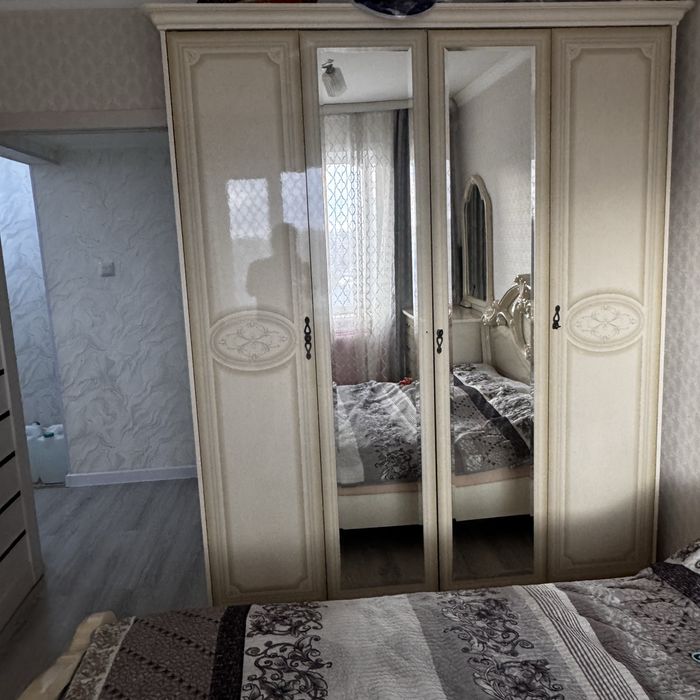 Прдам спальный гарнитур б/у