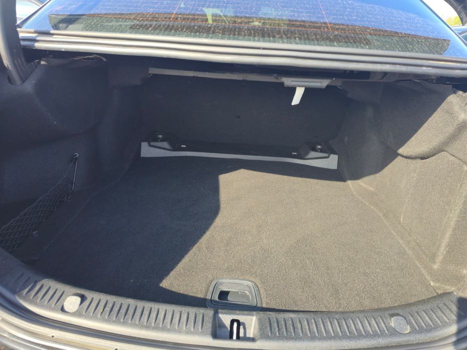 Mercedes-Benz E Mercedes Benz E 220D 4MATIC ( 4x4 )