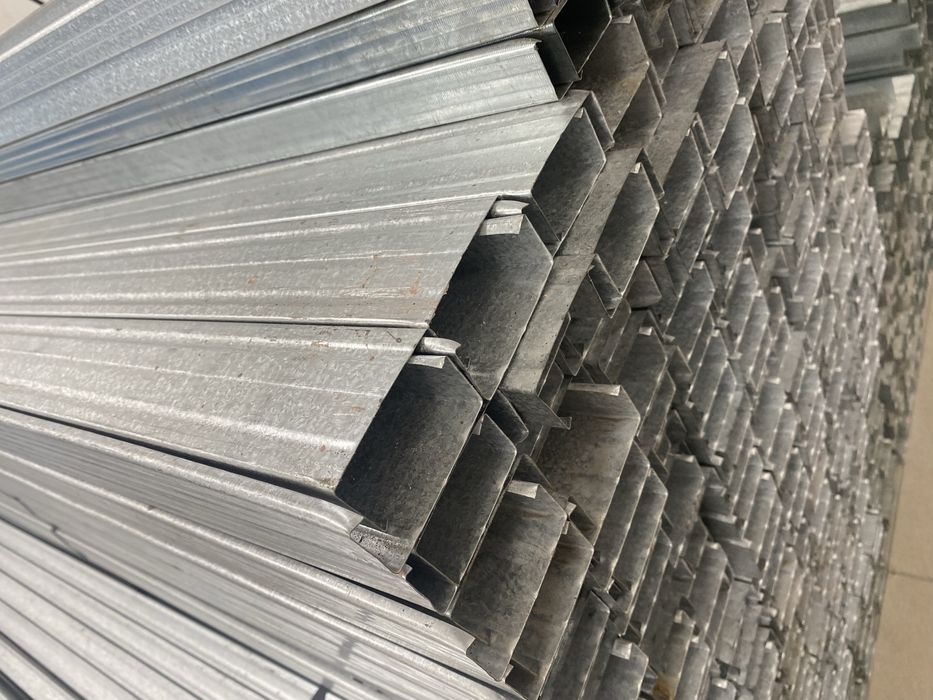 Профиль направляющий