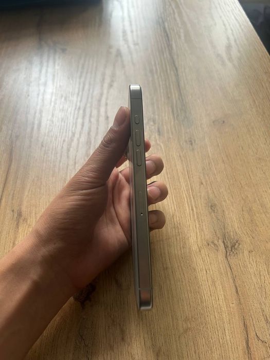 iPhone 15 pro max 512