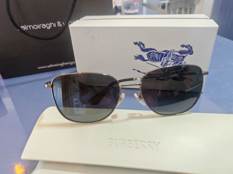 Ochelari de soare Burberry