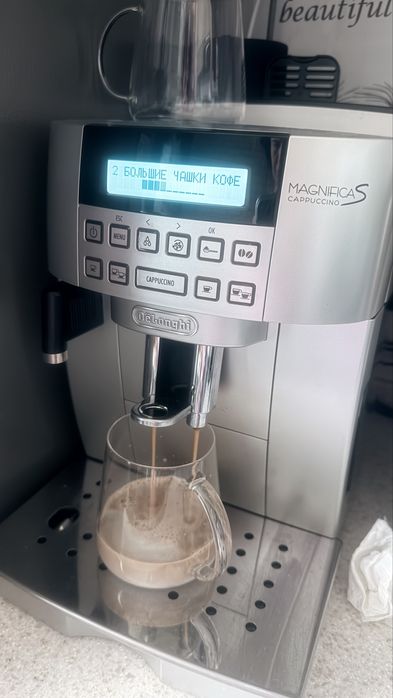 Продам кофемашину Delonghi