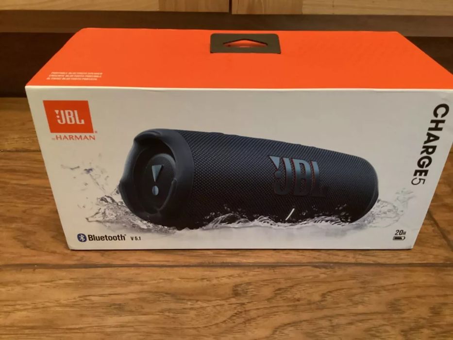 Срочно продам оригинал беспроводная колонка JBL Charge 5