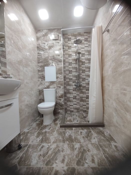 Дава се под наем Двустаен апартамент в Бургас, Изгрев - 63 кв.м за 692.07 € - Снимка #10