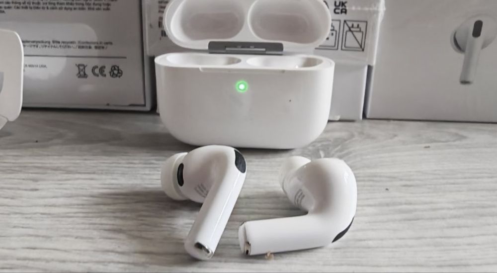 Casti airpods pro 3