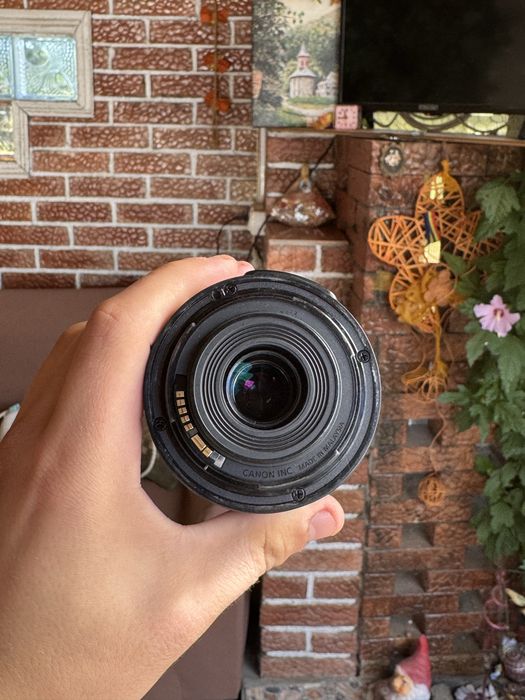 Obiectiv Canon EF-S 55-250 STM