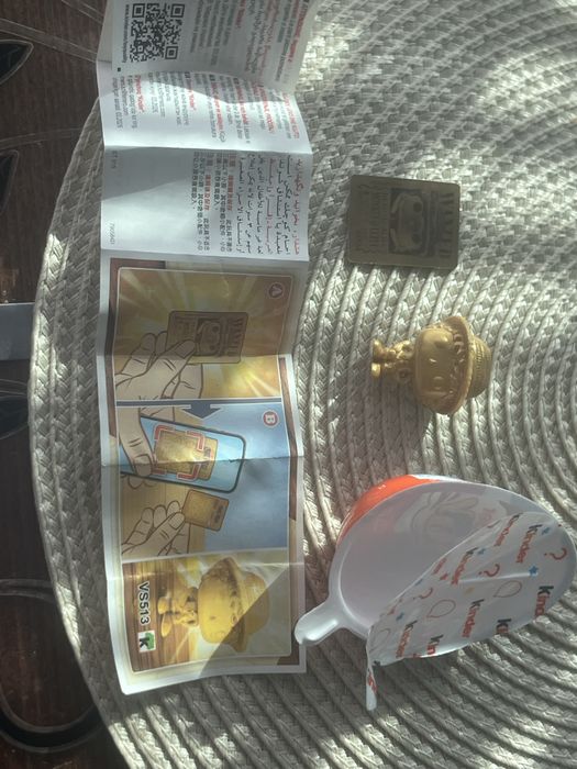 Златен luffy от kinder joy golden luffy