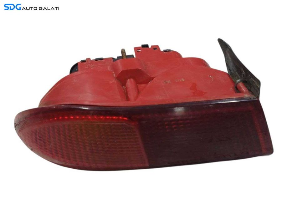 Stop Lampa Tripla Stanga de pe Aripa Caroserie Alfa Romeo 156 1997 - 2007 Cod 60620137 [L6707]