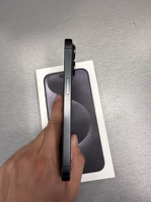 Iphone 15 pro 128gb black