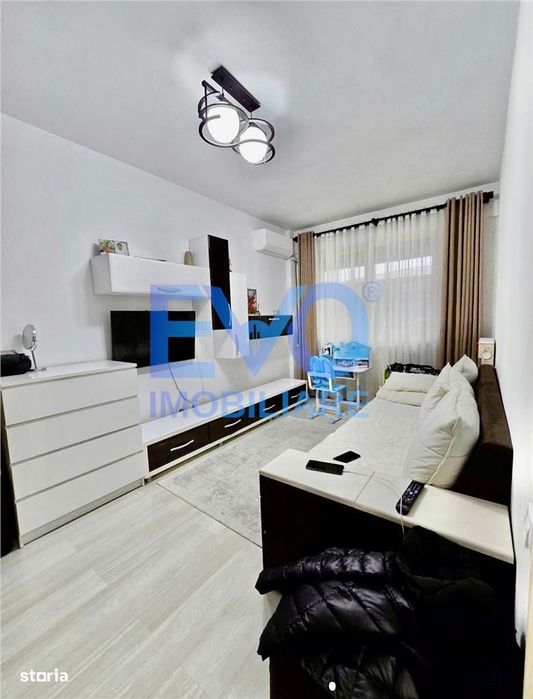Apartament de vanzare, 2 camere, loc de parcare, cartier VISOIANU, Lun