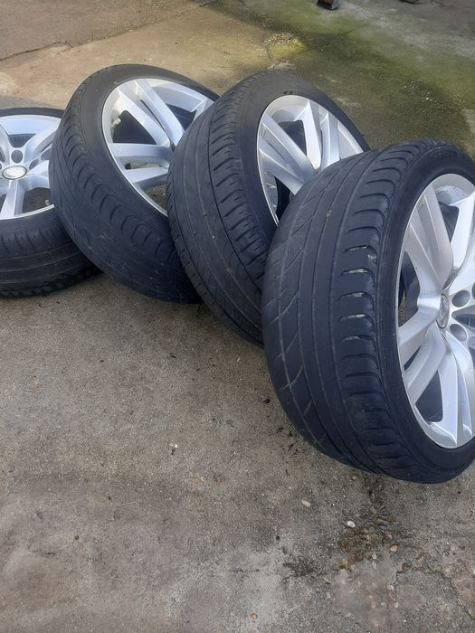 Anvelope cu genți 235 40 18