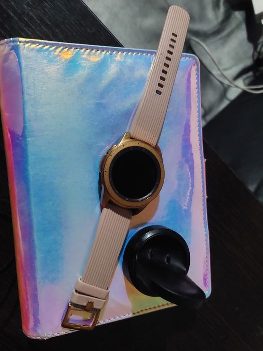 Samsung часы в отл сост