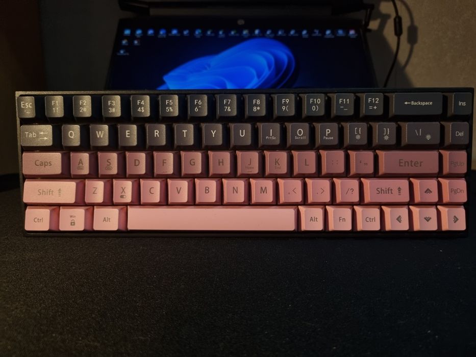 продам клавиатуру ajazz ak680