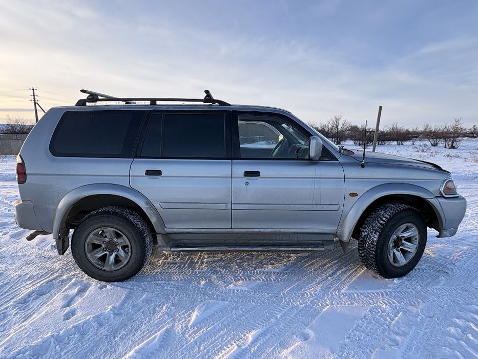 Продам Мицубиси Паджеро спорт