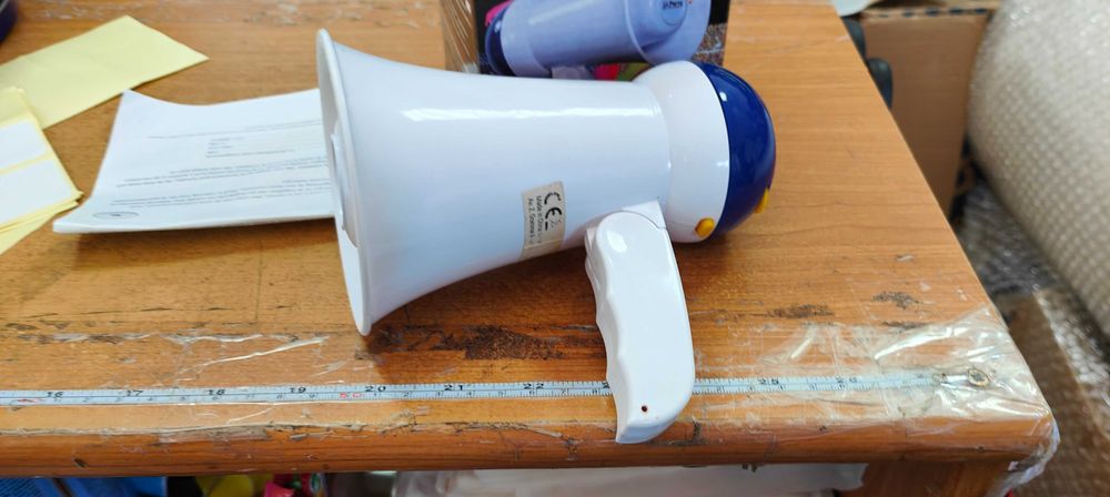Compact megaphone with Music 10Watt #A6128