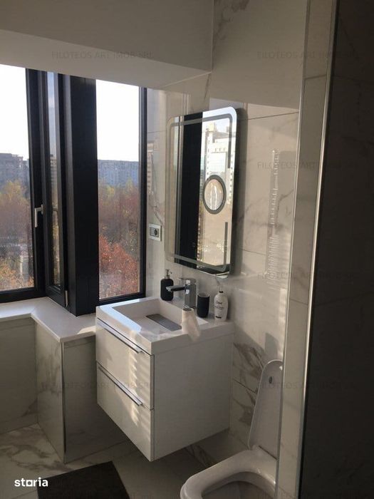 OCAZIE apartament duplex spațios 6 camere, B-dul Unirii, vedere strada