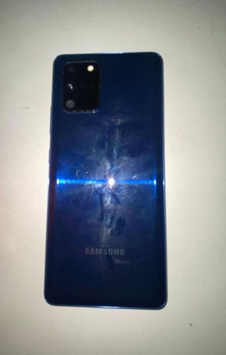 Самсунг с10 лайт