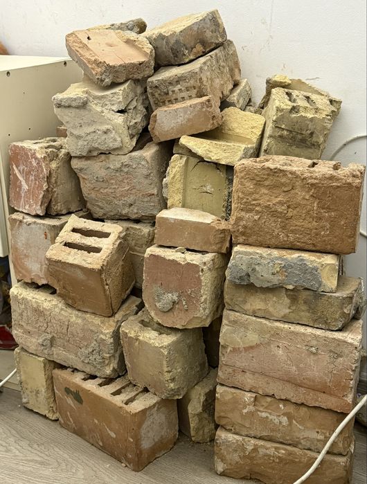 Кирпич бесплатно