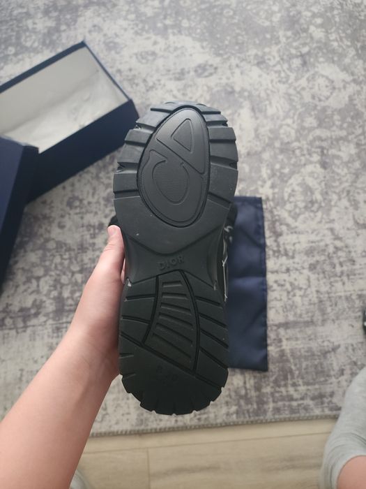 Papuci negru cu alb