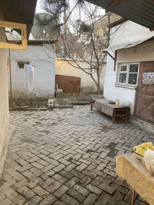 Дом в центре города