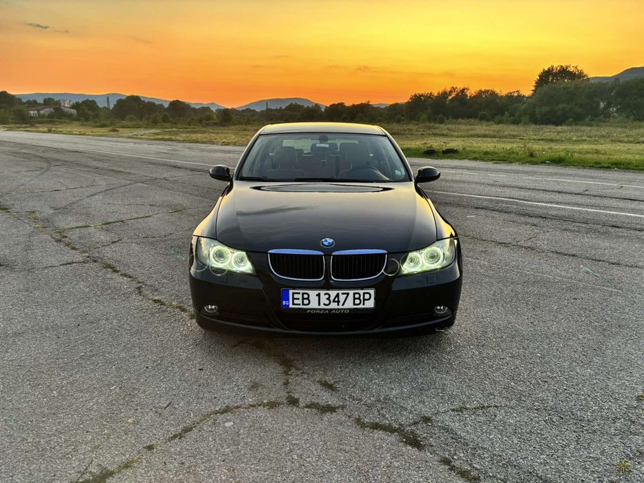 BMW  318I  E91 top