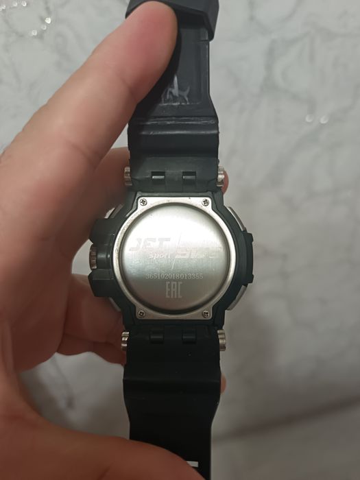 Часы почти даром