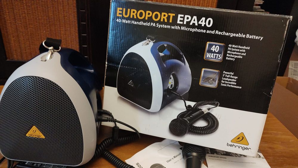 Microfon + boxa audio