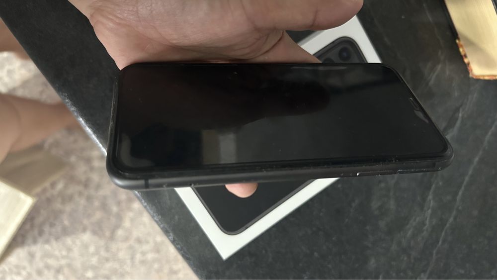 Айфон 11 /iPhone 11.