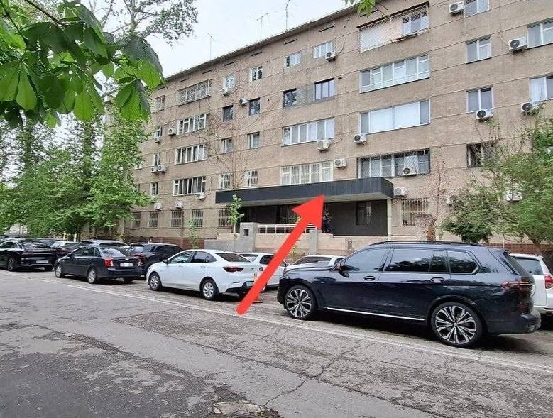 Ц-1  Фучека нежилое помещение 346кв.м первая линия фасад 20м с мебель