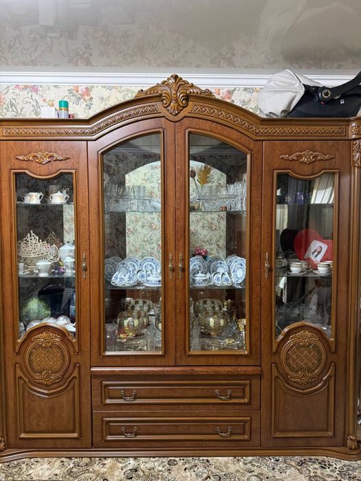 Стенка мебел / Stenka mebel