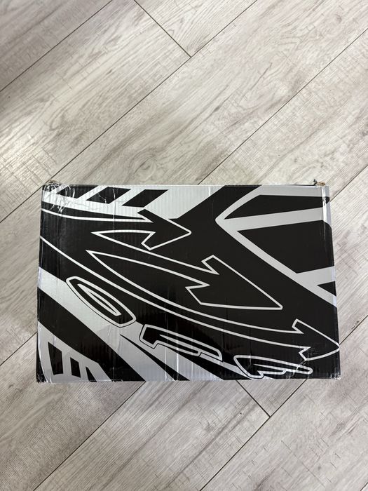Off white be right back