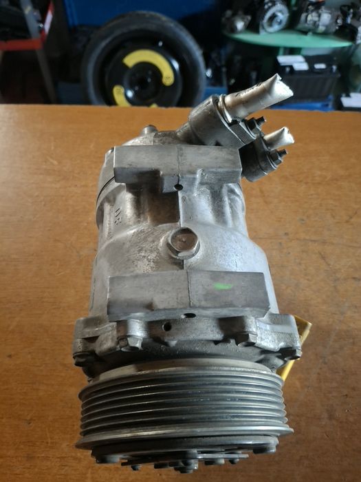 Compresor aer condiționat Citroen Berlingo Picasso Peugeot Partner  1.6 hdi