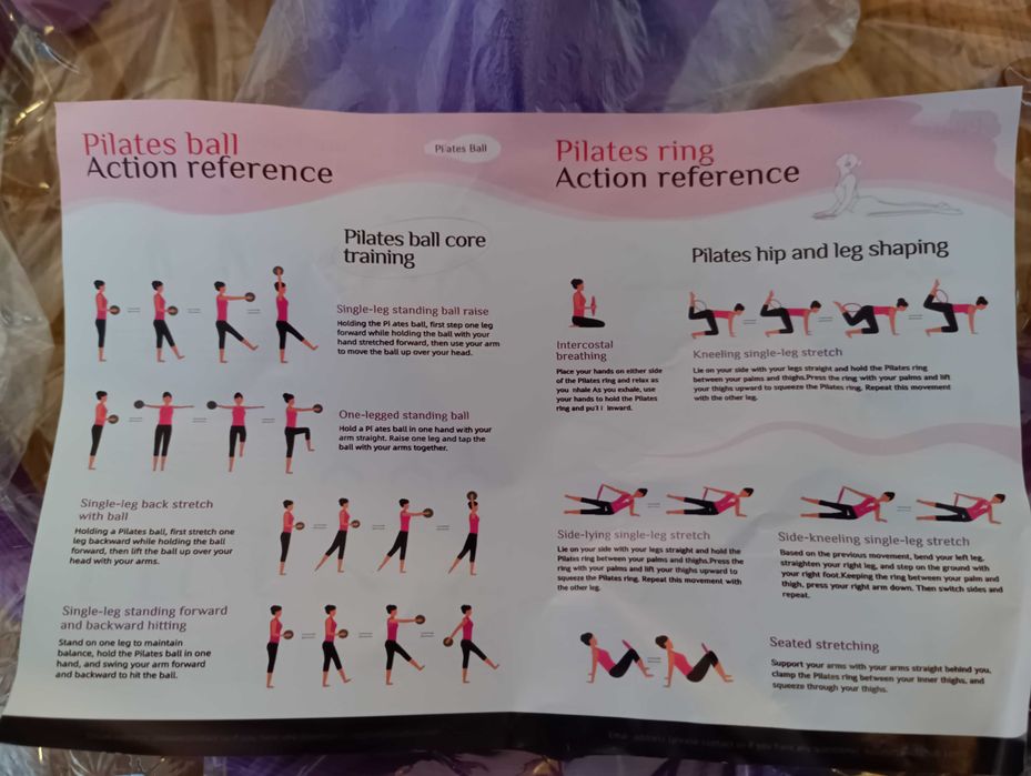 Inel și minge și greutăți Pilates .