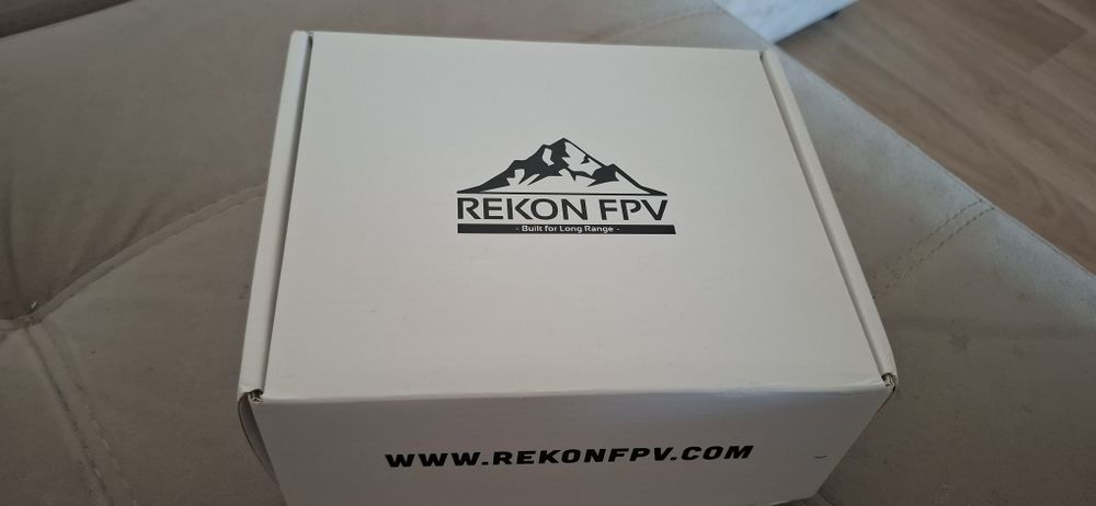 3 дюмовый дрон Rekon3