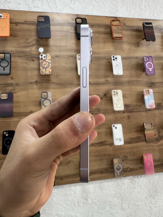 iPhone 14