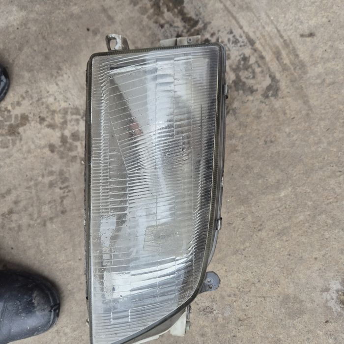 Каринаға фара оң жақ