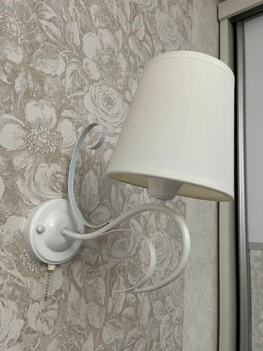 Люстра 5 роковая и 2 бра