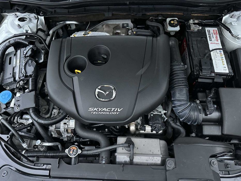 Mazda 3 2.2d Skyactiv Head-Up BOSE