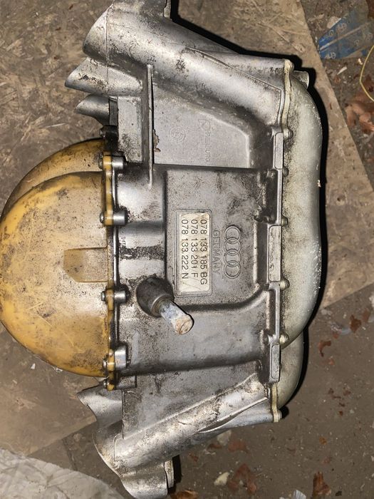 Впускной коллектор Ауди