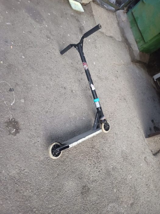 Самокат трюковой