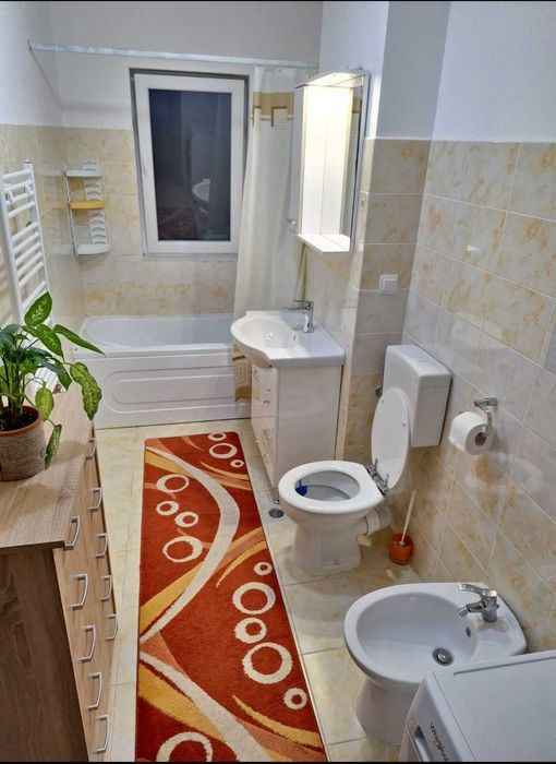 PROPRIETAR-Apartament 2 camere de vânzare în Subcetate cu loc de parcare inclus