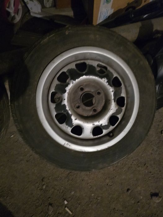 Продам два колеса R14