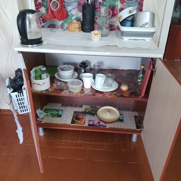 Продам стол тумба
