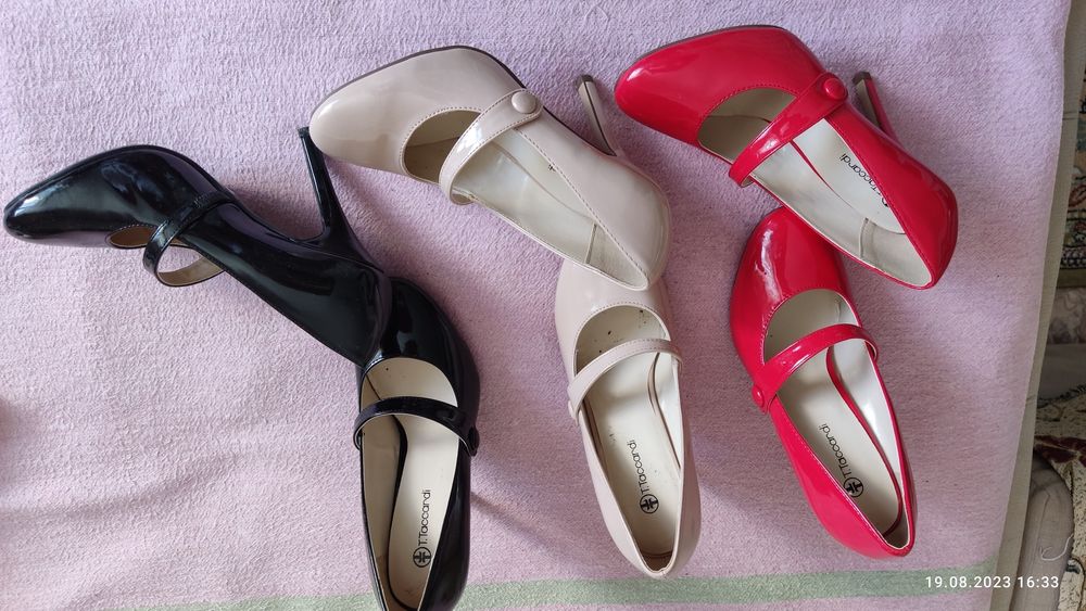 Продам красивые стильные туфли