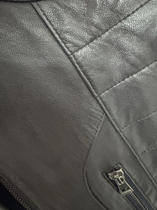 Кожаная куртка новая