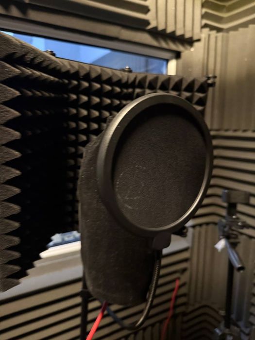 Продам готовую студию звукозаписи.